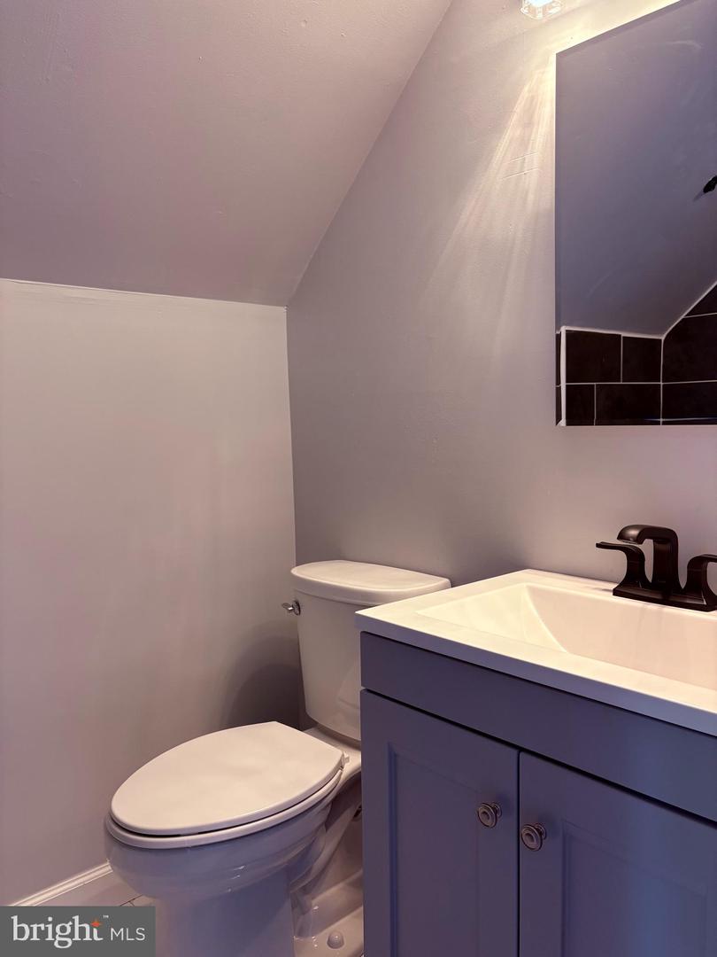 20 Miniature Ln Property Photo 21