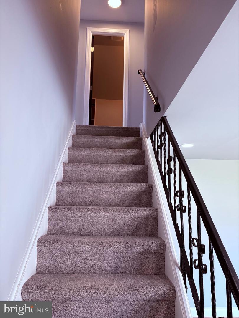 20 Miniature Ln Property Photo 27