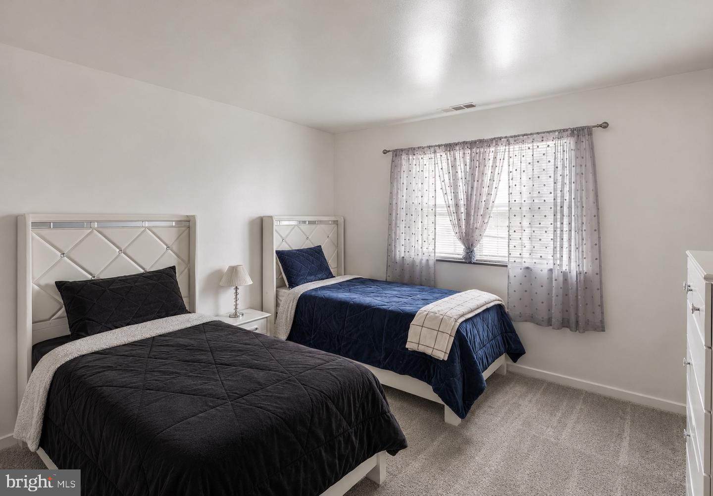 13 Jefferson Sq #e13 Property Photo 7