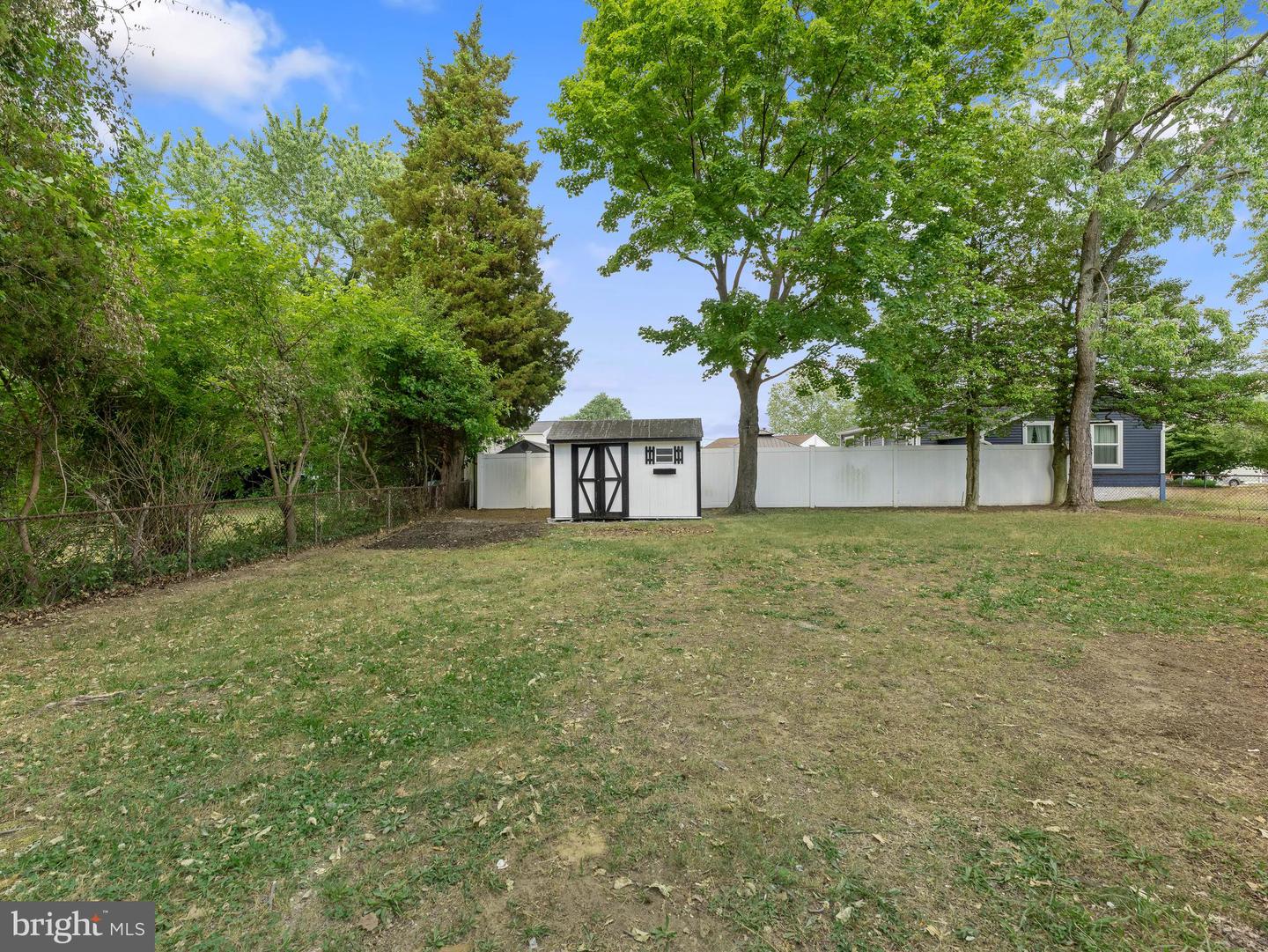 201 S Garden Blvd Property Photo 23
