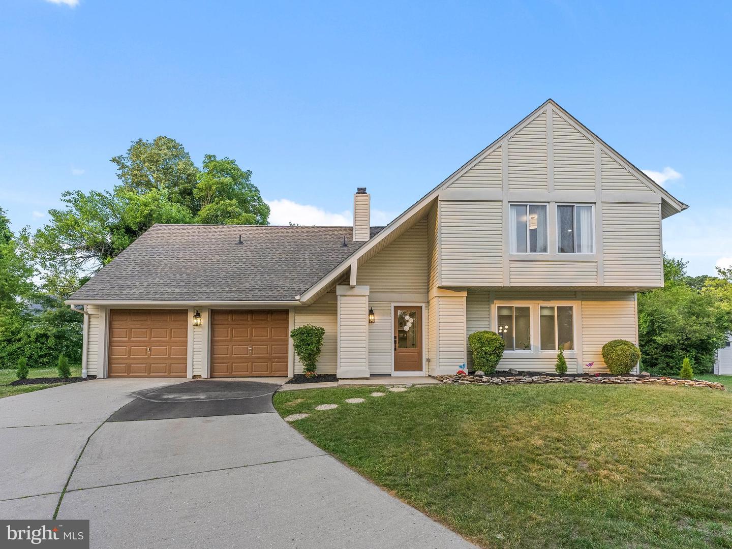 4 Brower Ct Property Photo 1