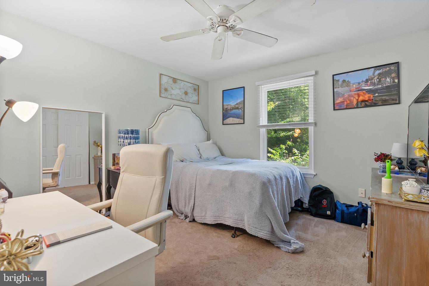12 Links Way Property Photo 27