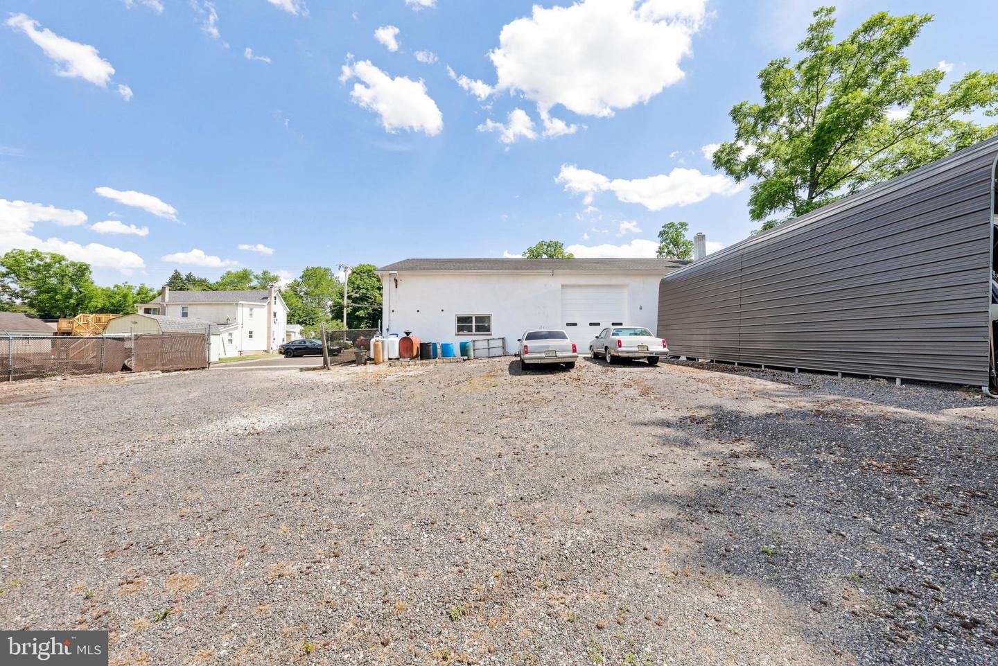 383 Juliustown Rd Property Photo 4
