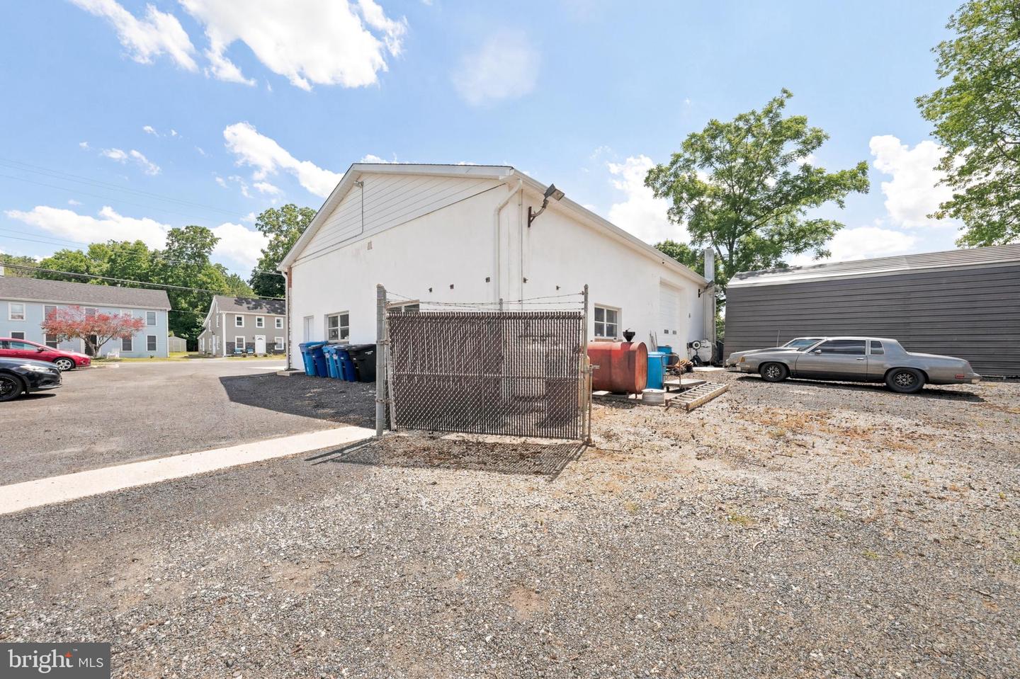 383 Juliustown Rd Property Photo 5