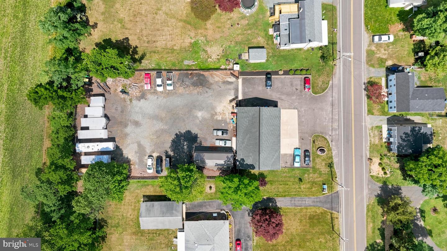 383 Juliustown Rd Property Photo 11