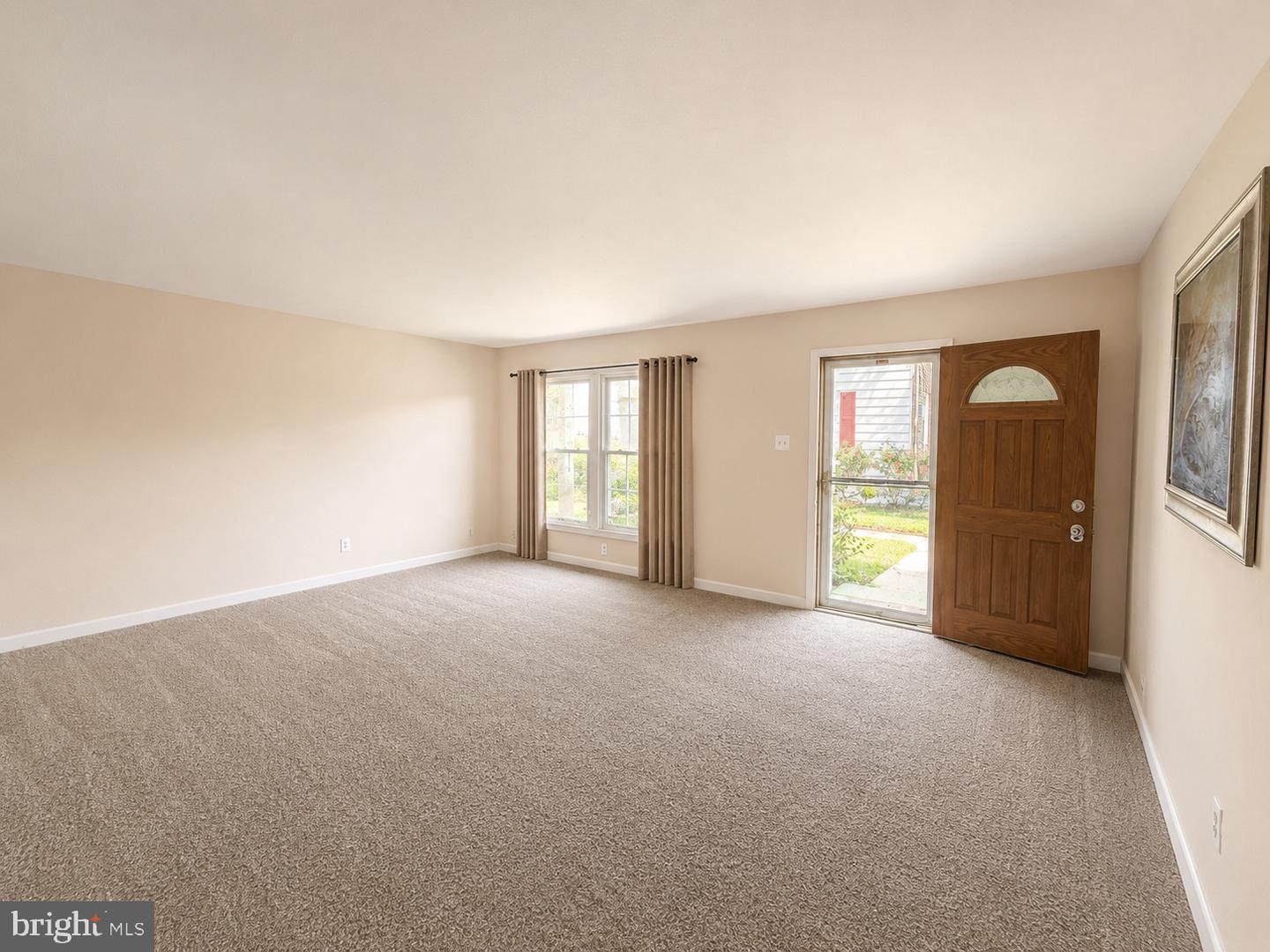 14 Ruscombe Ct Property Photo 2