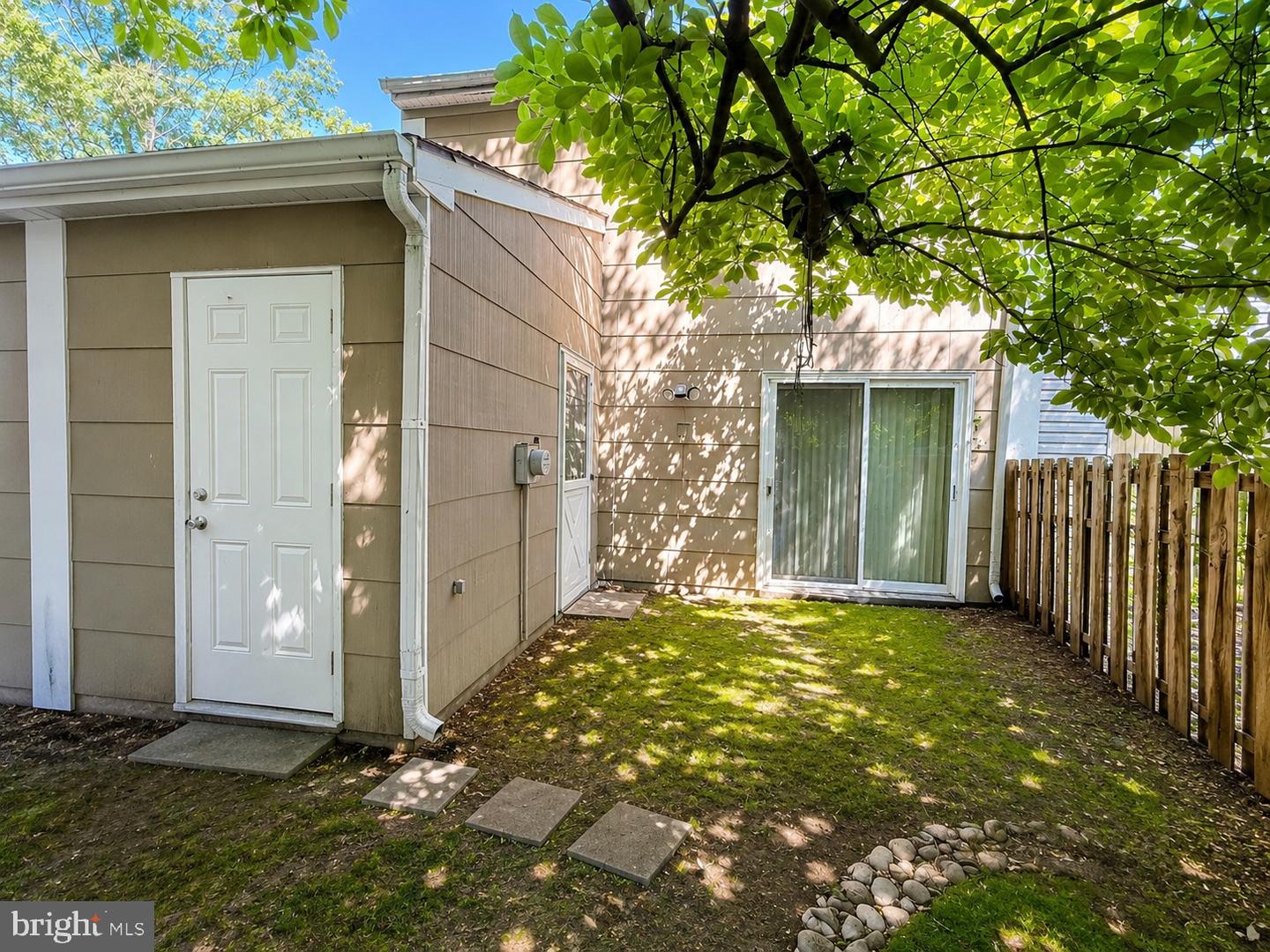 14 Ruscombe Ct Property Photo 26
