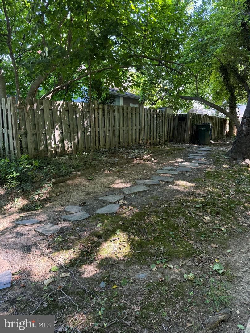 14 Ruscombe Ct Property Photo 30