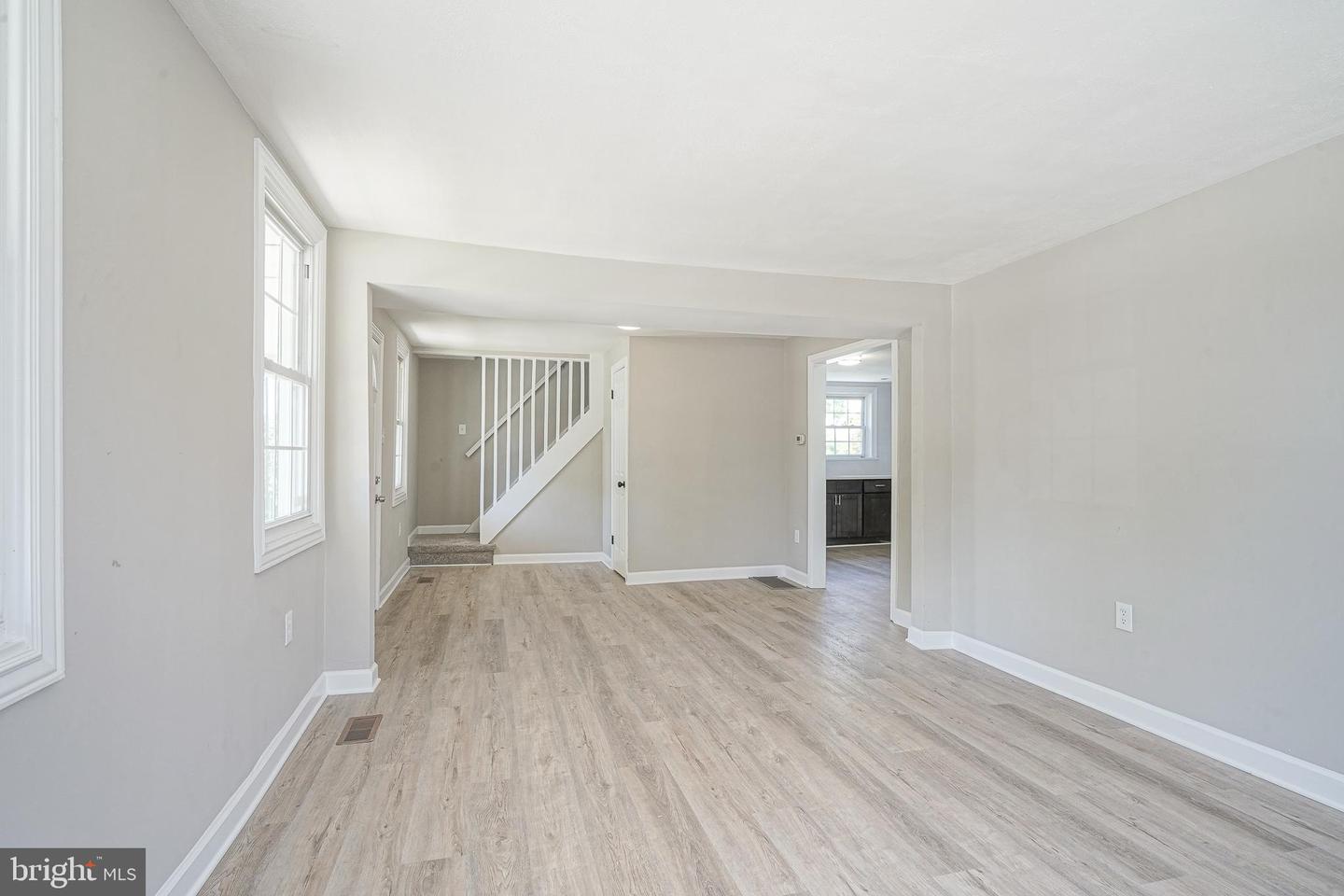 67 Webster St Property Photo 11