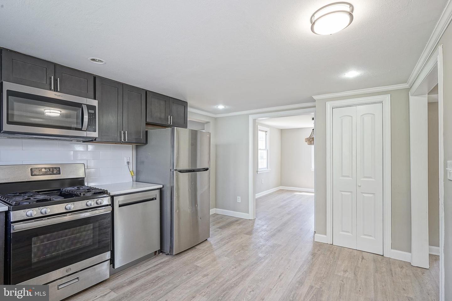 67 Webster St Property Photo 15