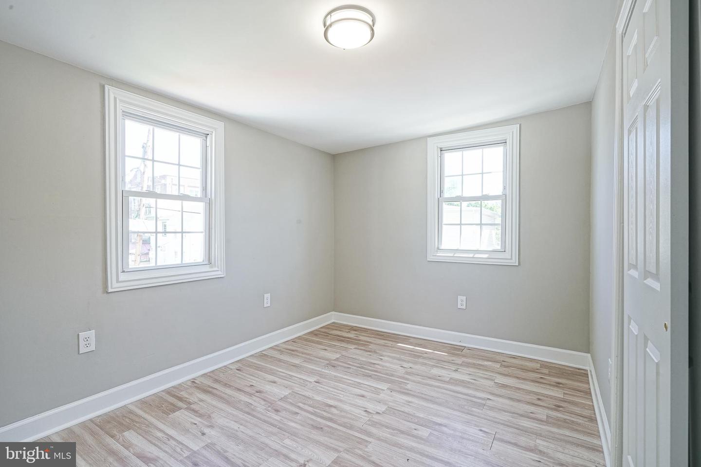 67 Webster St Property Photo 31