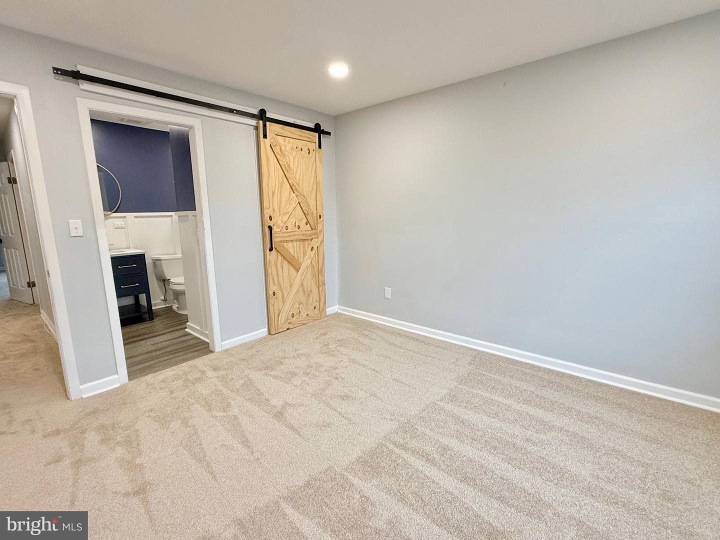 104 Sandstone Ct Property Photo 7