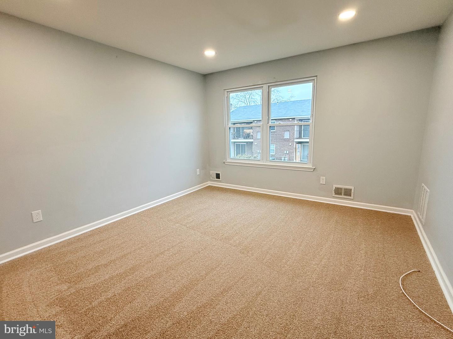 104 Sandstone Ct Property Photo 8