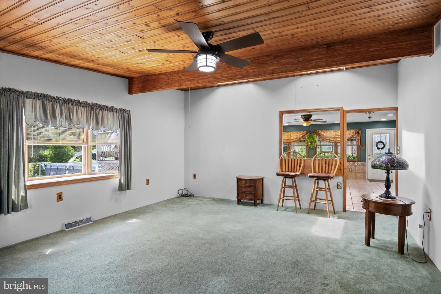 51 Nassau Rd Property Photo 13