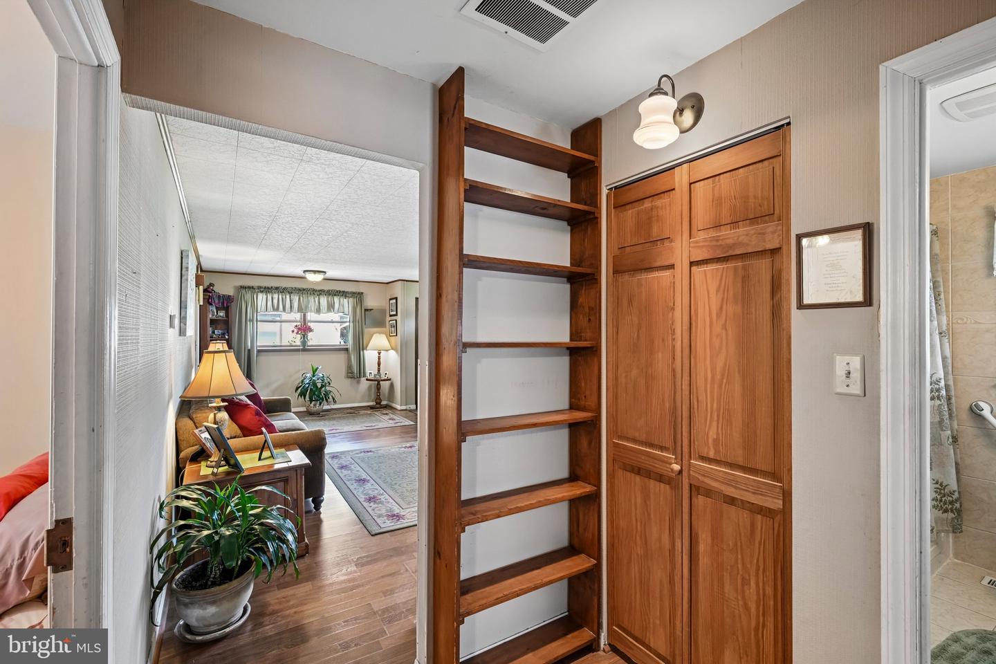 51 Nassau Rd Property Photo 14