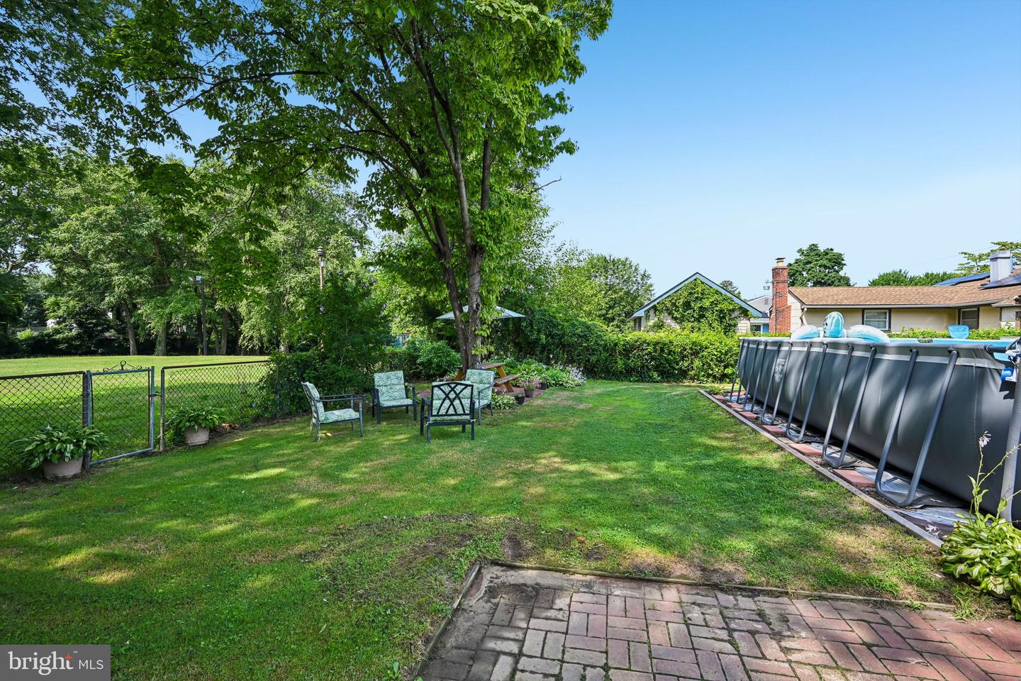 51 Nassau Rd Property Photo 27