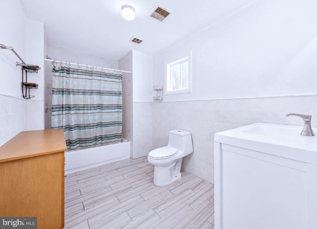 38 E Hancock St Property Photo 10