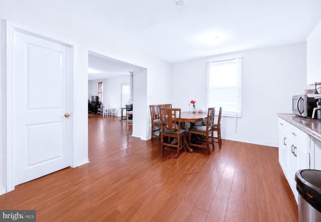 38 E Hancock St Property Photo 15