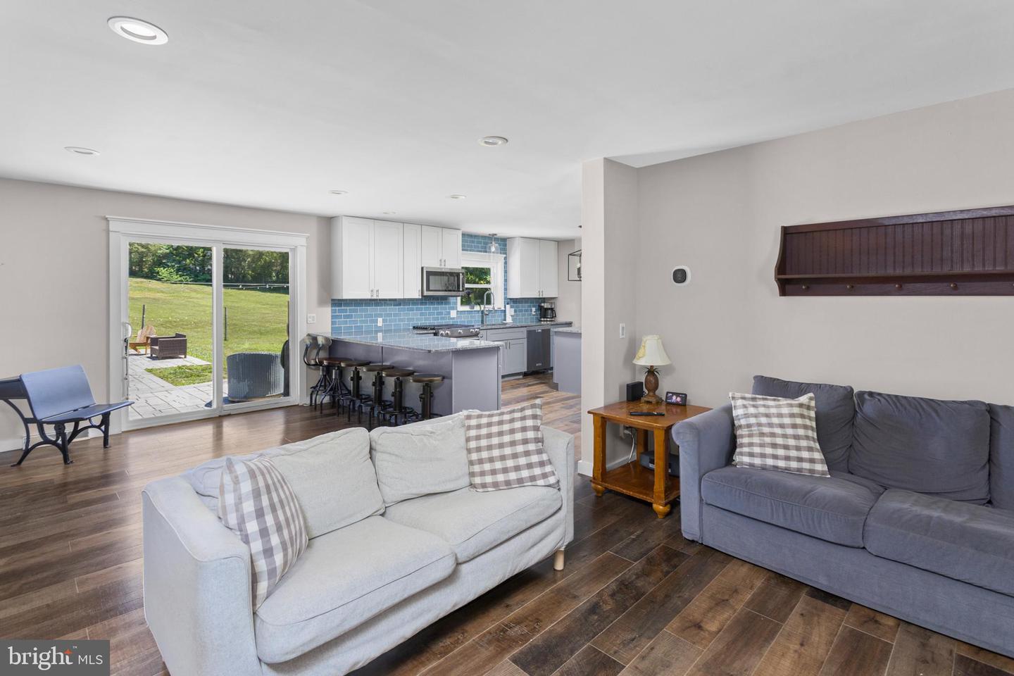 192 Yorkshire Ter Property Photo 20