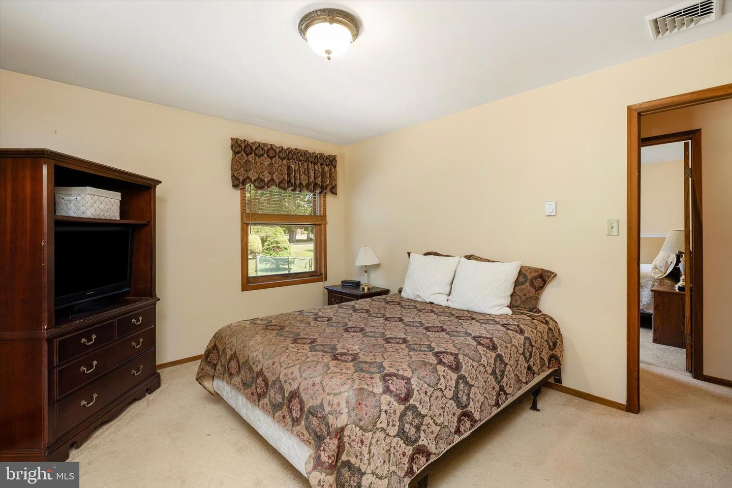 6 Eleanor Dr Property Photo 14