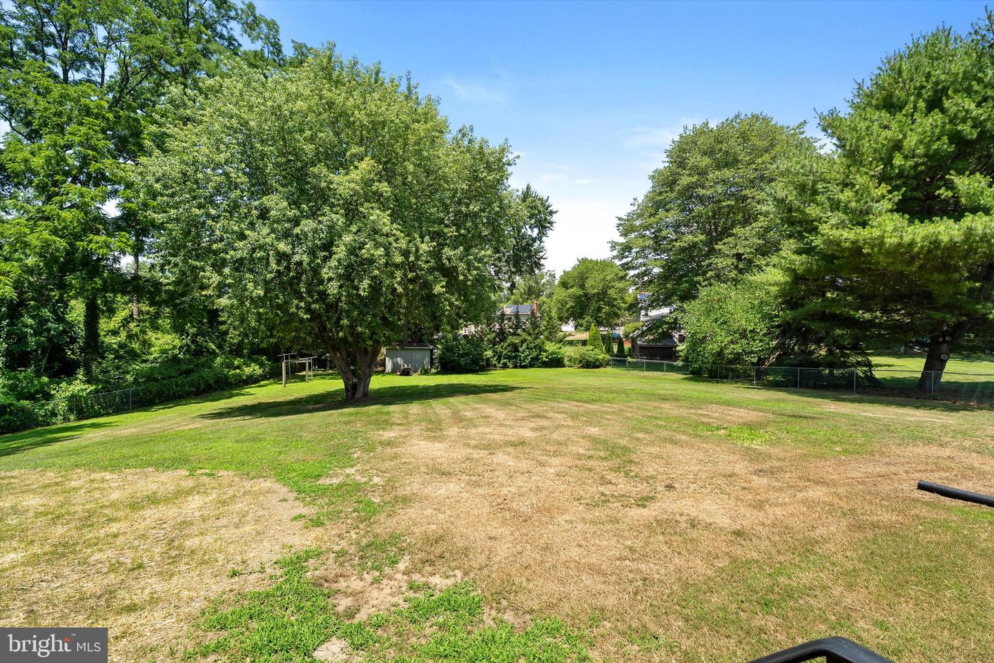 6 Eleanor Dr Property Photo 23