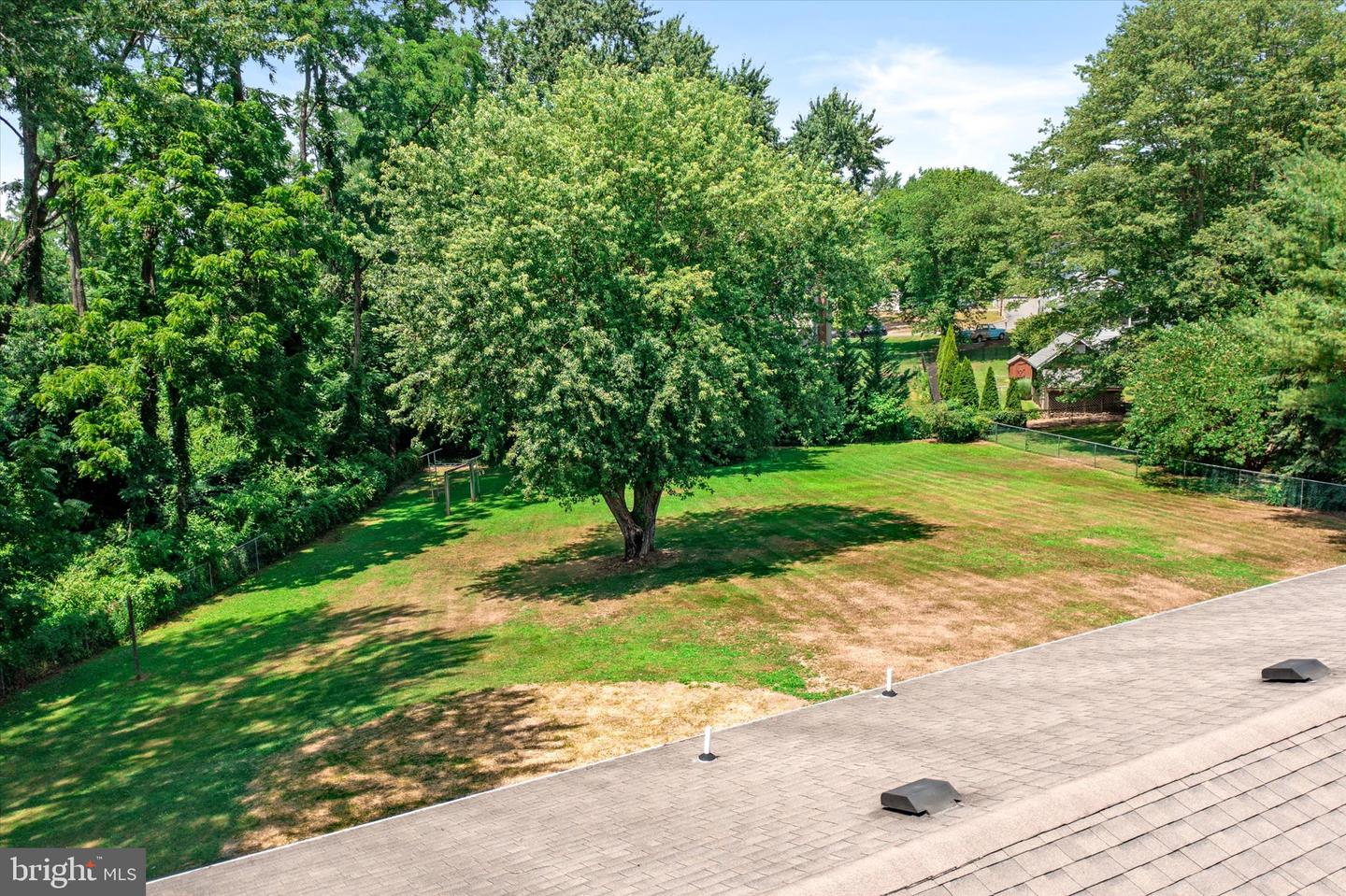6 Eleanor Dr Property Photo 25