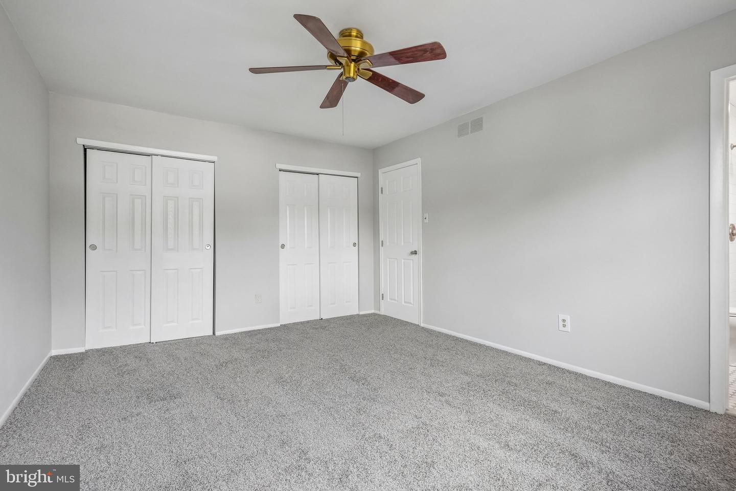 108 Mayfair Ln Property Photo 22