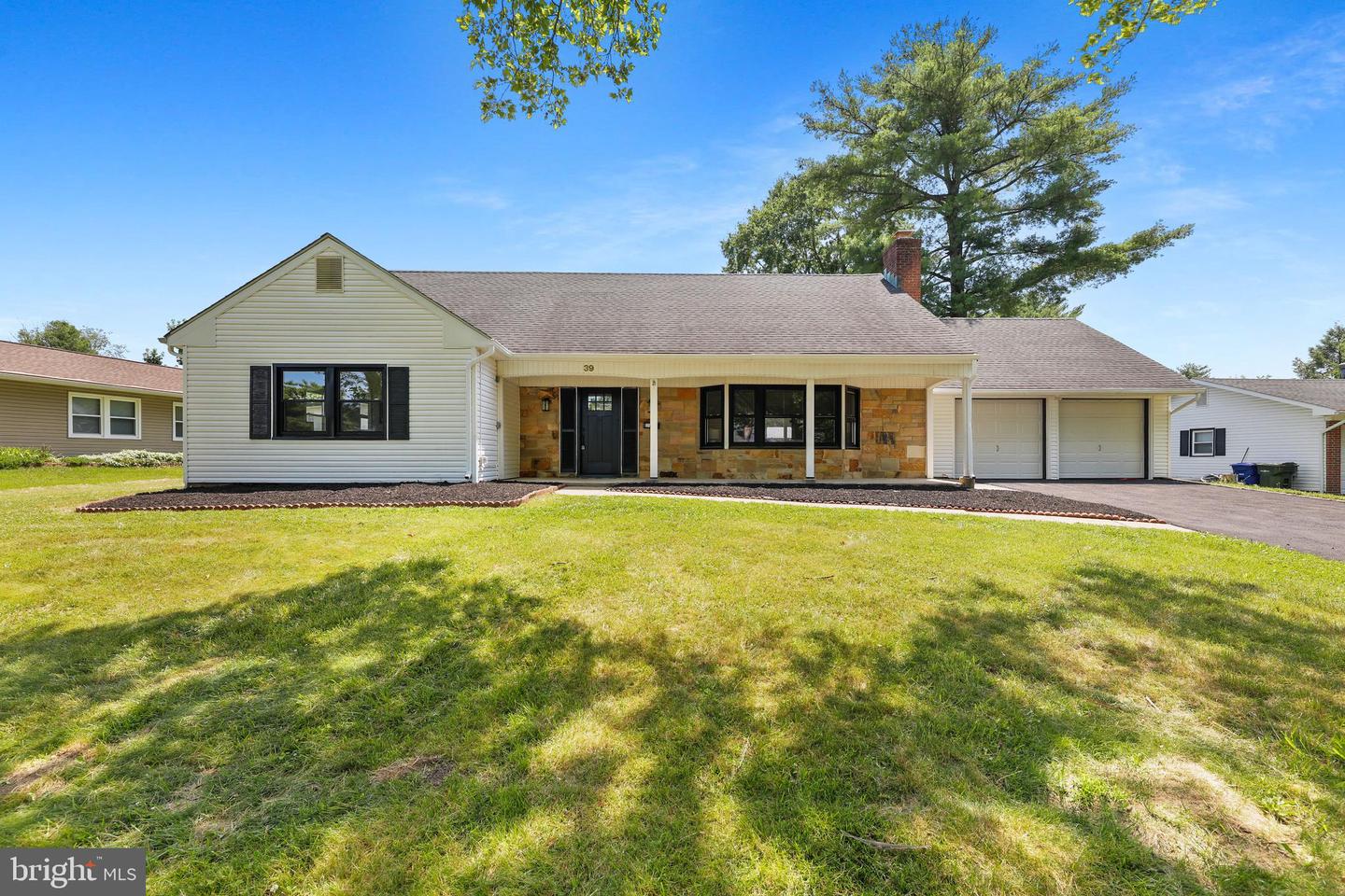 39 Twilight Ln Property Photo 1
