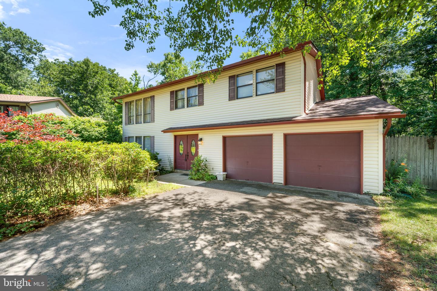 19 Gloucester Ct Property Photo 1