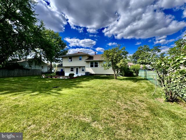 7 Cedar Mill Ln Property Photo 7