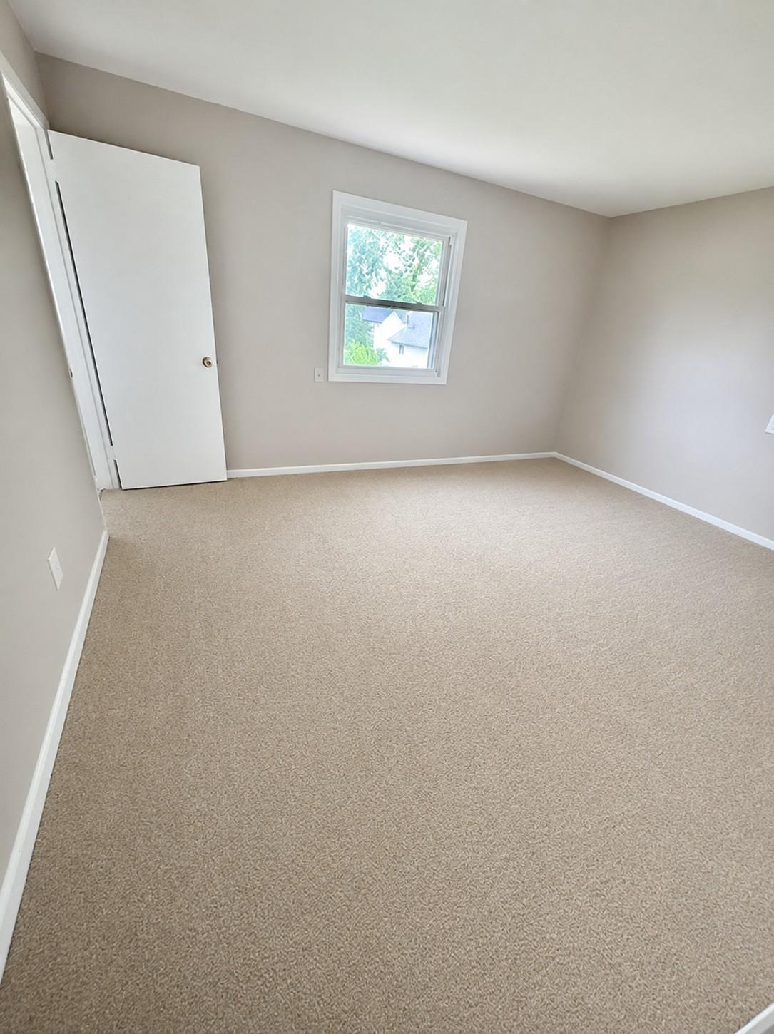 7 Cedar Mill Ln Property Photo 13