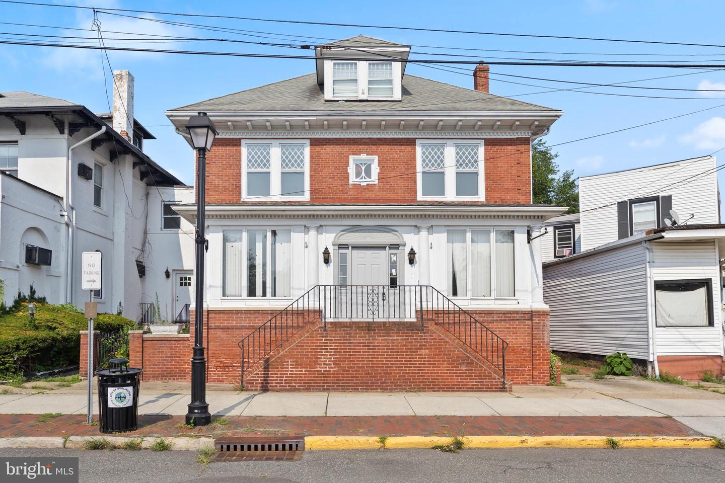 467 High St Property Photo 1