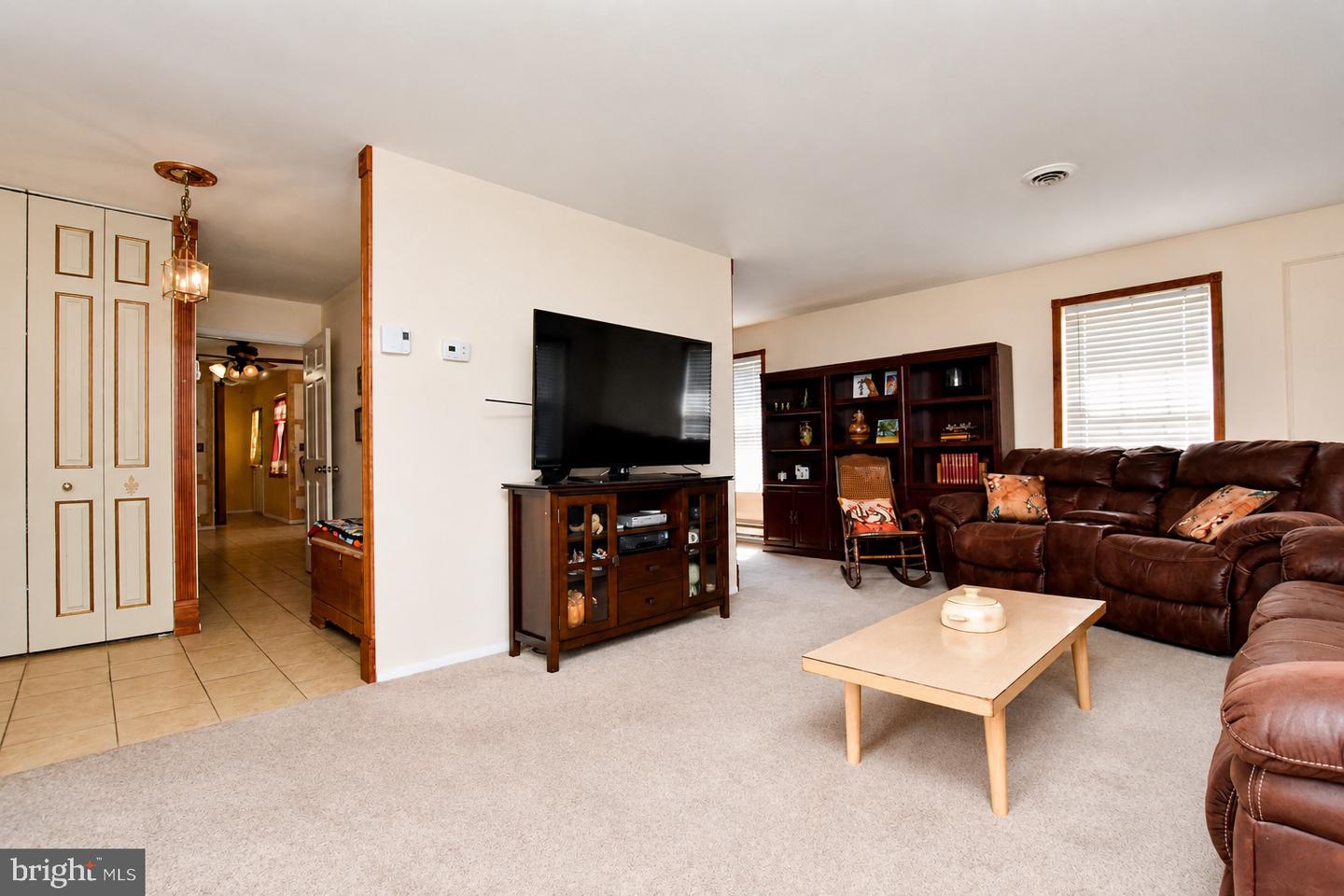3 Andover Ct Property Photo 3