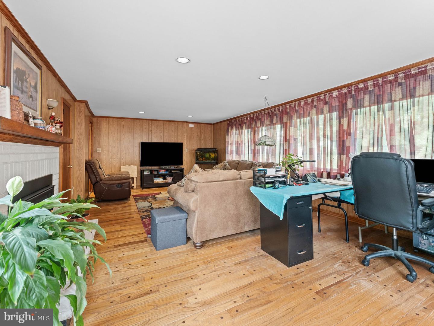 52 Devon Rd Property Photo 13