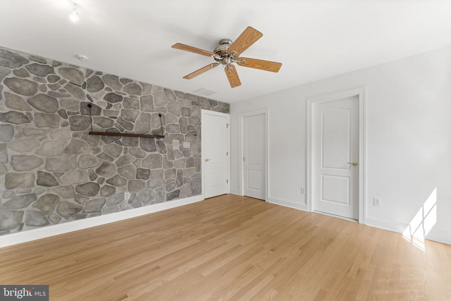 35 Stanwyck Rd Property Photo 42