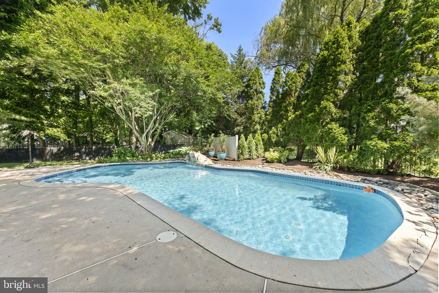 35 Stanwyck Rd Property Photo 56