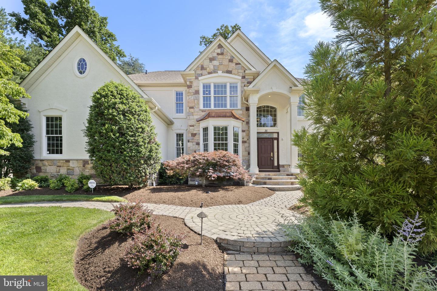 35 Stanwyck Rd Property Photo 63