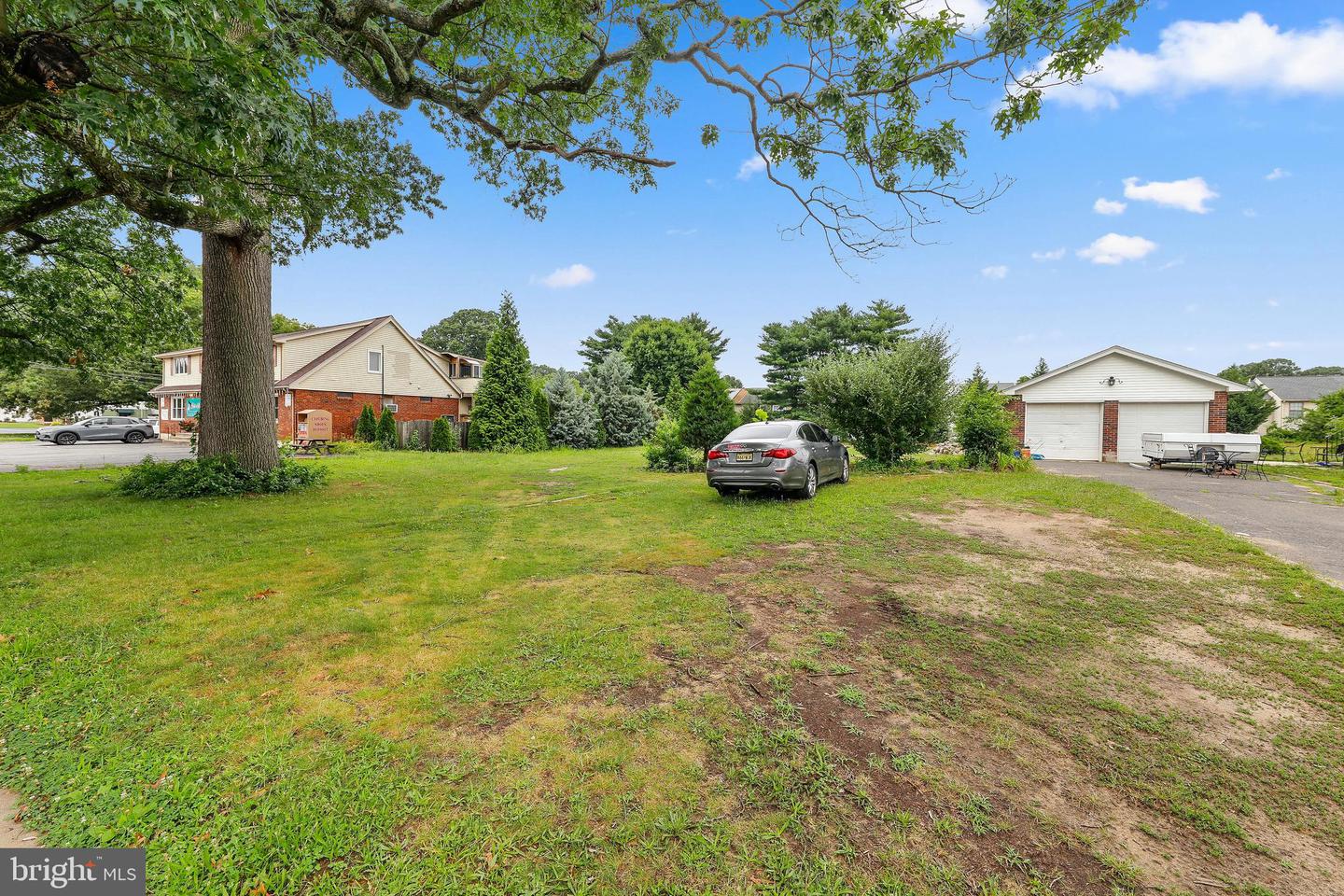 1243 Hornberger Ave Property Photo 31