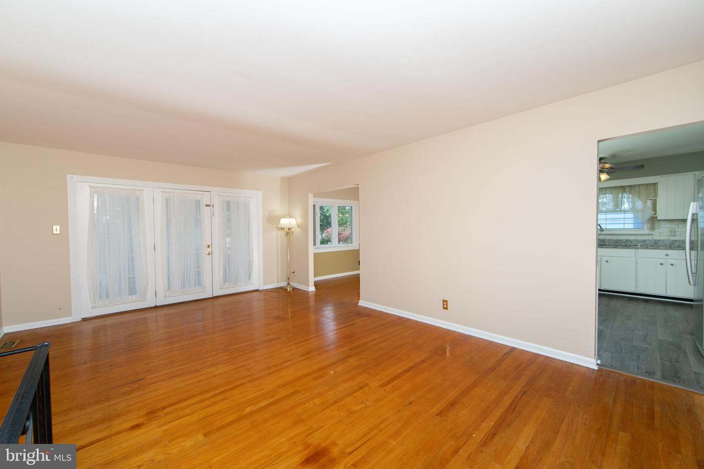 809 Charleston Rd Property Photo 7