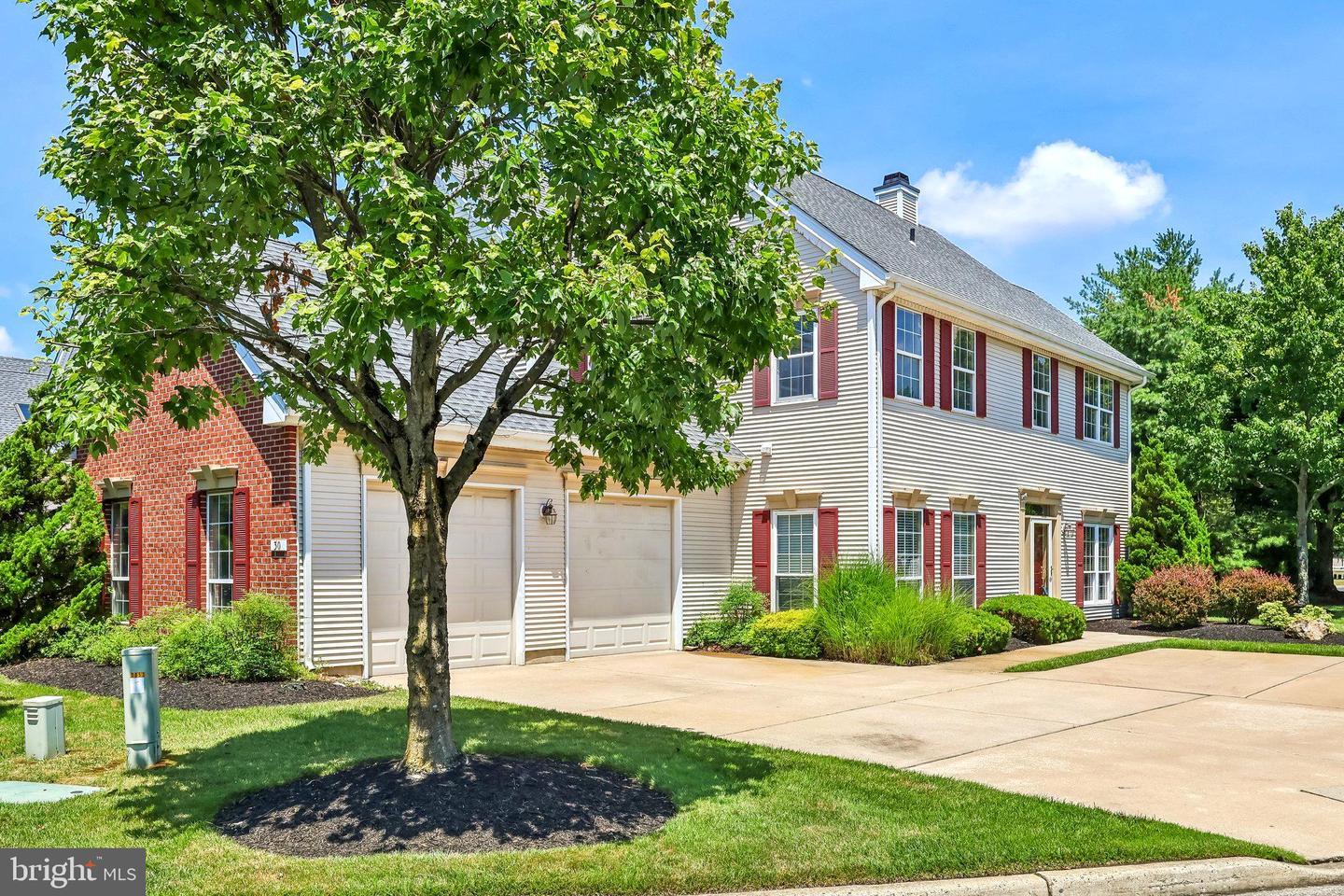 30 GRAND BANKS CIR