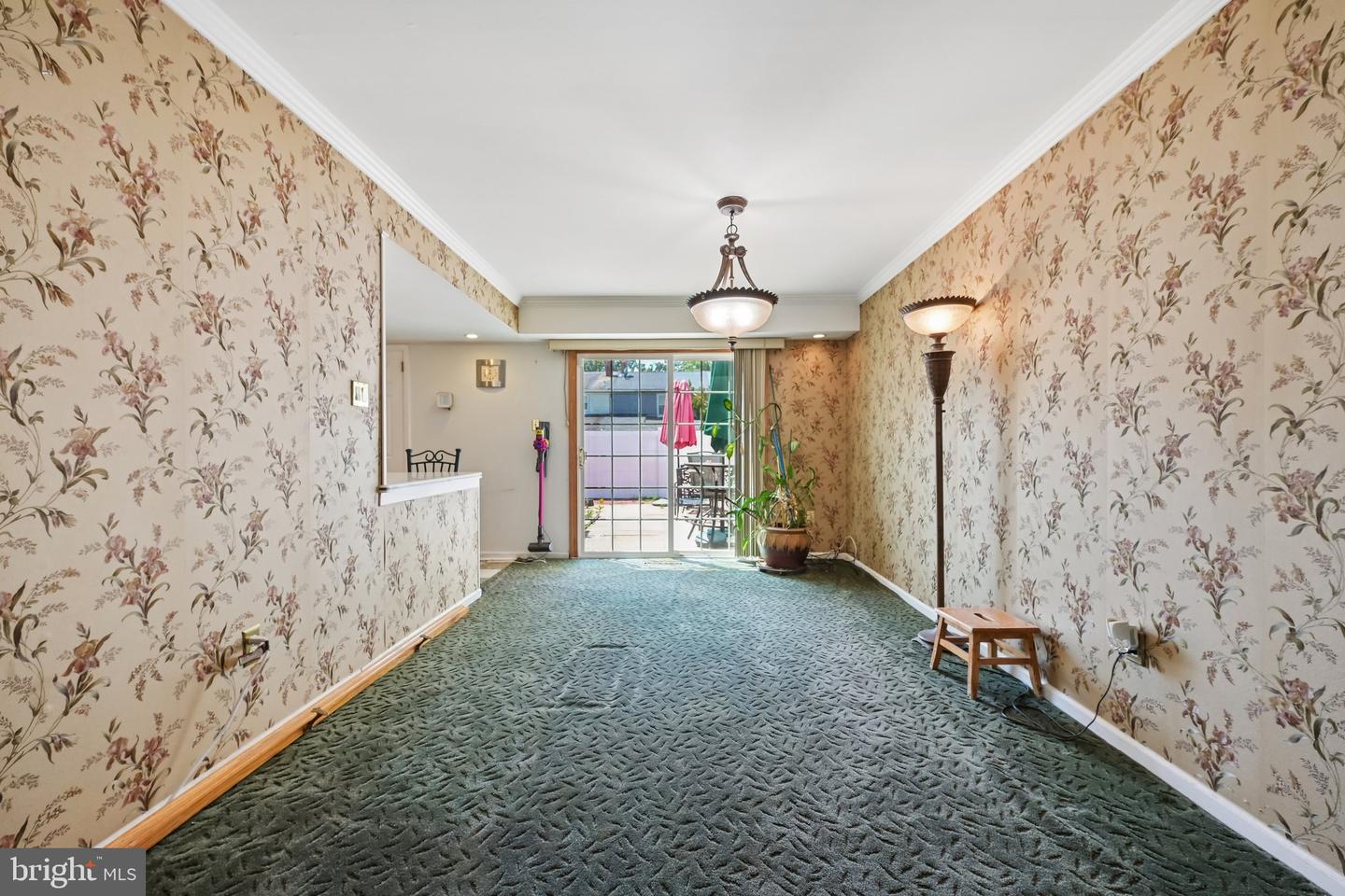 24 Rittenhouse Ct Property Photo 8