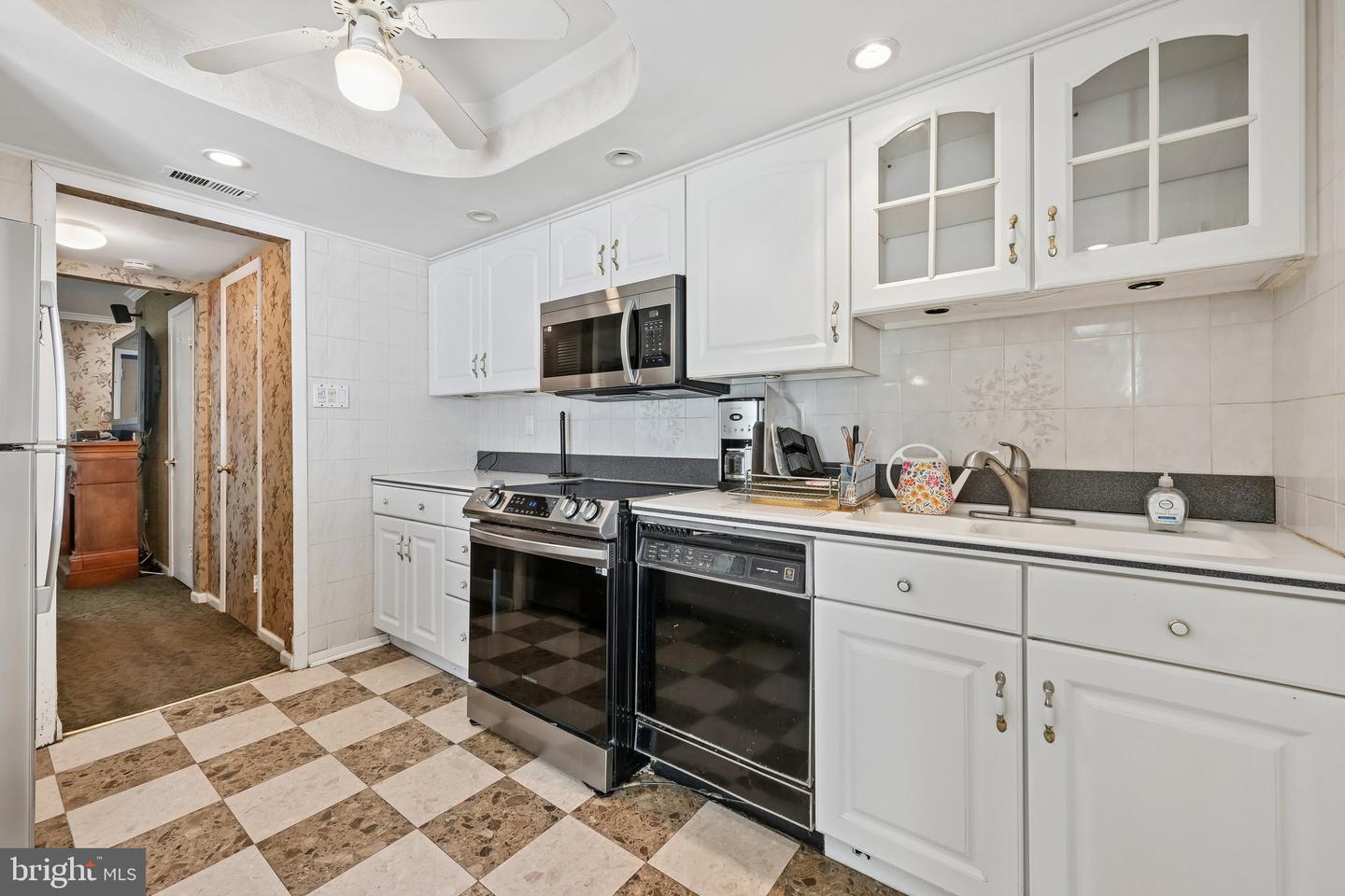 24 Rittenhouse Ct Property Photo 15