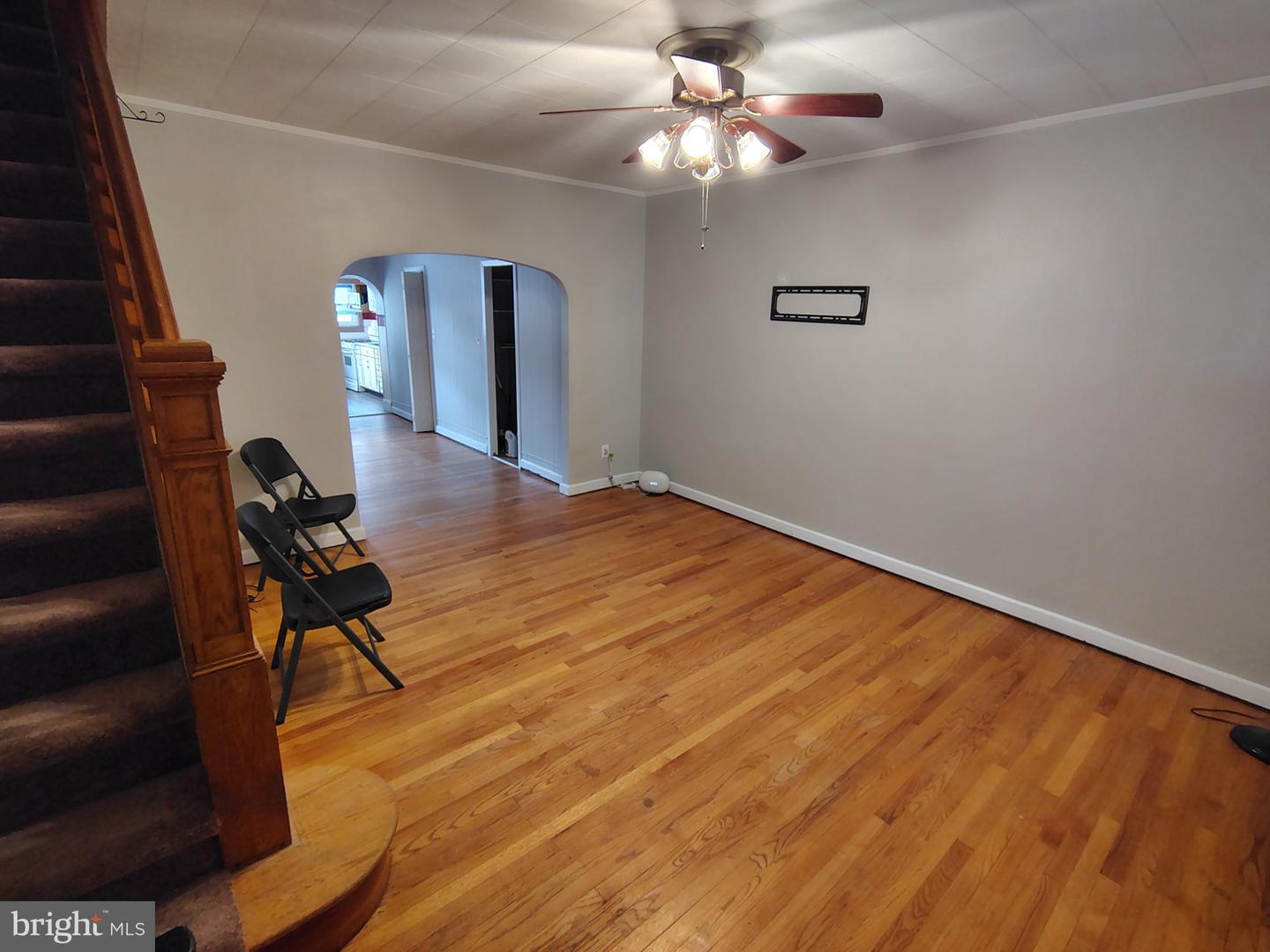 135 2nd Ave Property Photo 6