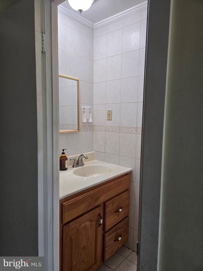 9 Hornblende Ln Property Photo 20
