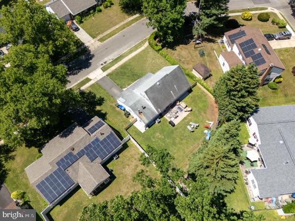 12 Elridge Ln Property Photo 8