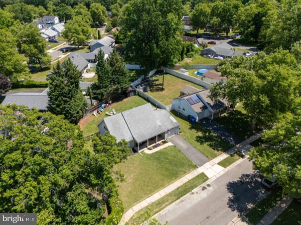 12 Elridge Ln Property Photo 9