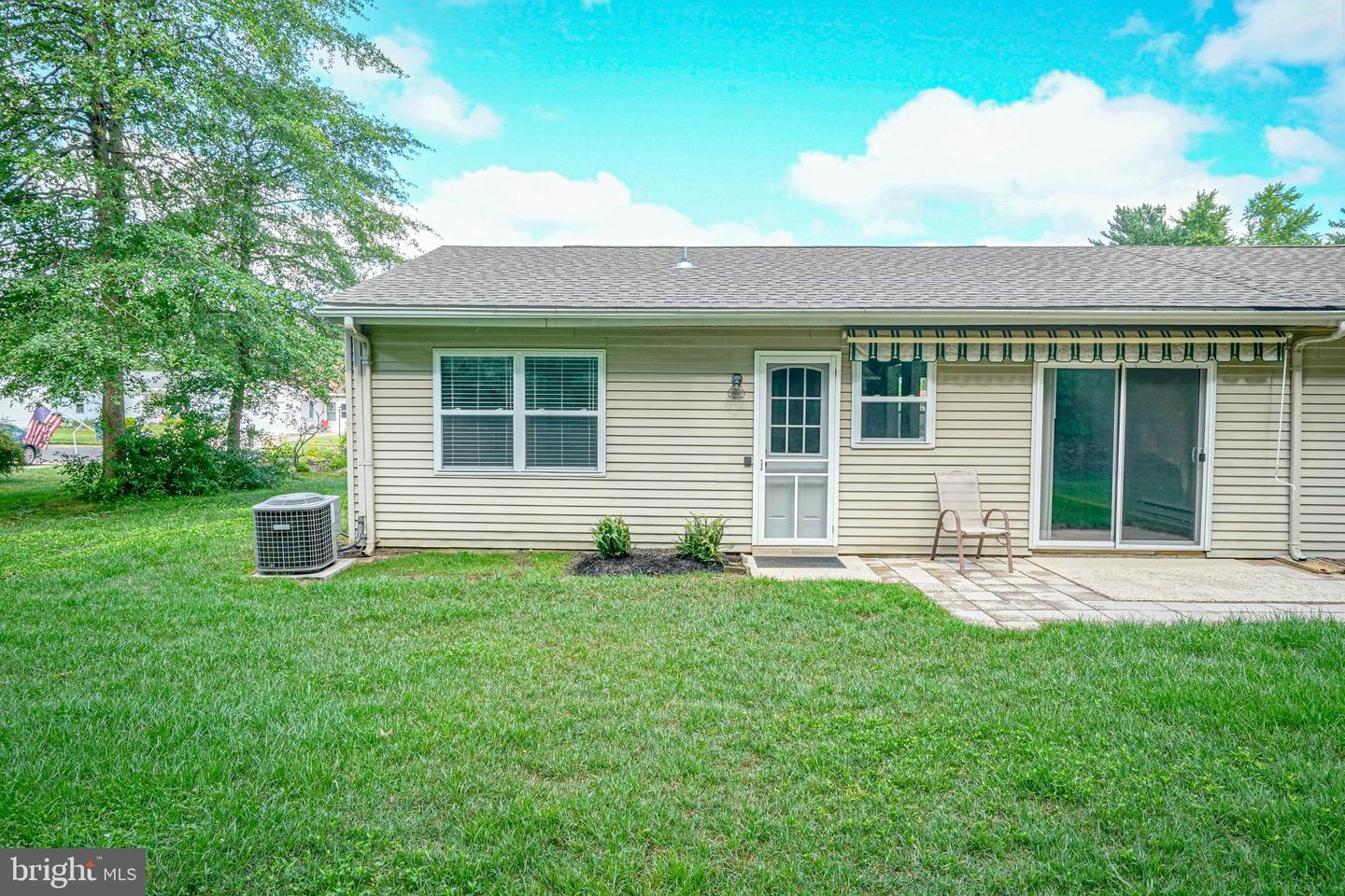 22 Kingston Way Property Photo 8