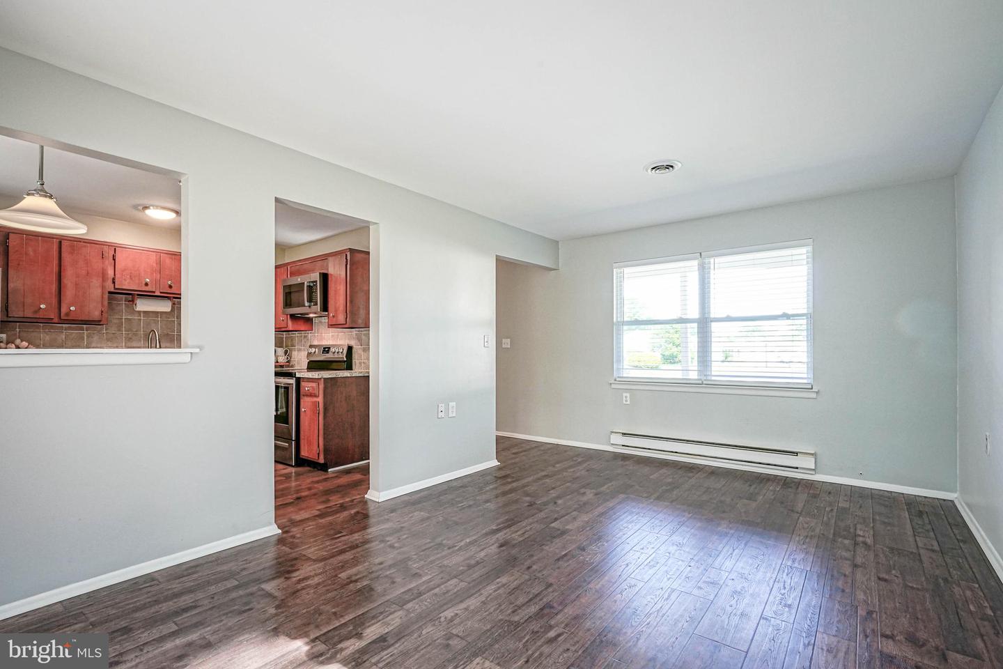 22 Kingston Way Property Photo 16
