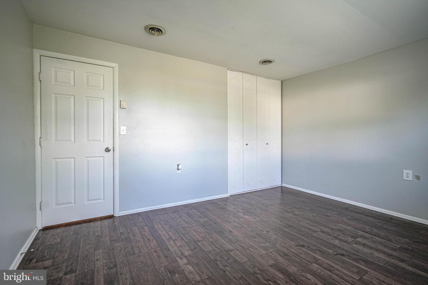 22 Kingston Way Property Photo 24