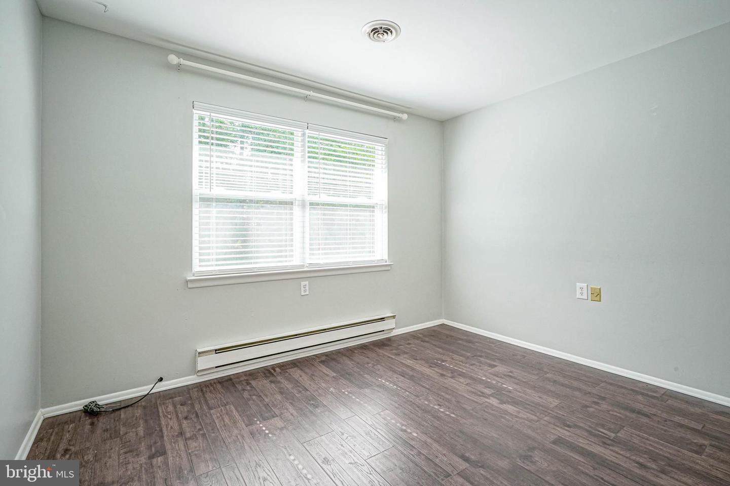 22 Kingston Way Property Photo 25